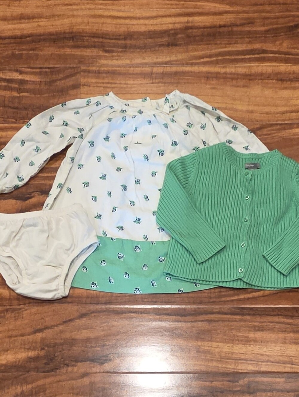 GAP Baby EUC 18-24 Months Cream/Green Floral Dress and Green Ribbed Sweater
